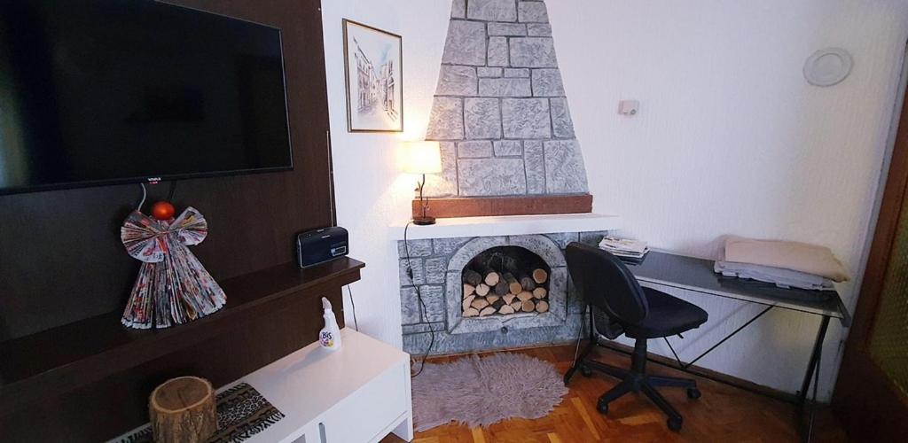 Apartman Ksenija Джяково Екстер'єр фото