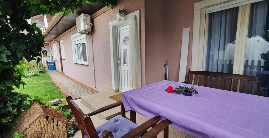 Apartman Ksenija Джяково Екстер'єр фото