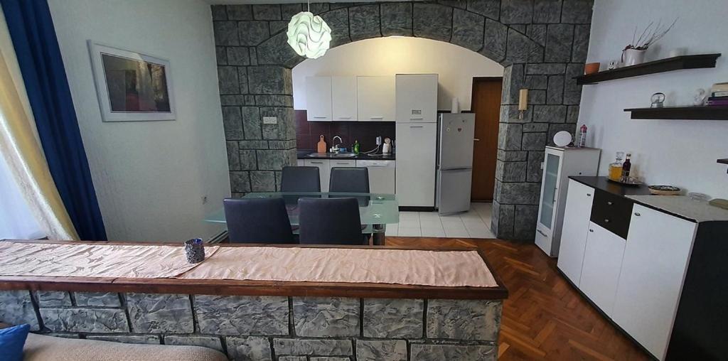 Apartman Ksenija Джяково Екстер'єр фото